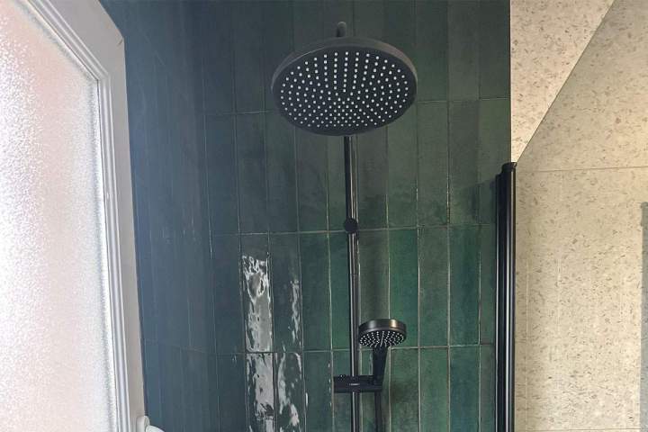 Des plombiers réactifs pour dépanner vos installations en un temps record